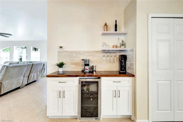 11631 Red Hibiscus DR, Bonita Springs, FL 34135