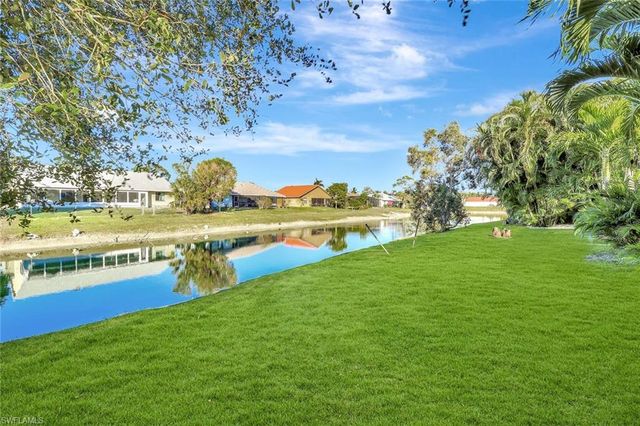 11631 Red Hibiscus DR, Bonita Springs, FL 34135