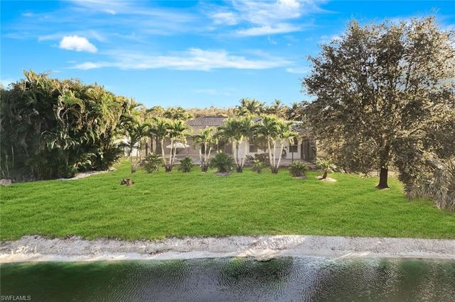 11631 Red Hibiscus DR, Bonita Springs, FL 34135