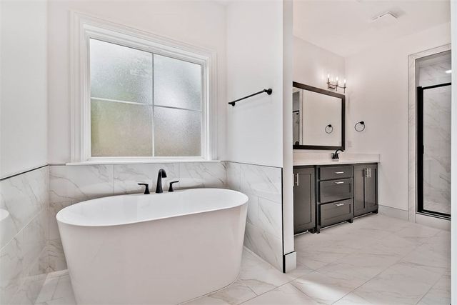 2 Boswell Lane, Bella Vista, AR 72715