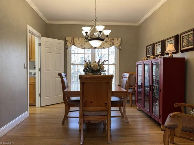 8706 M G Trail, Stokesdale, NC 27357