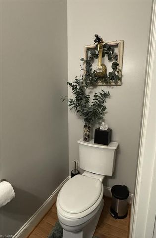 8706 M G Trail, Stokesdale, NC 27357