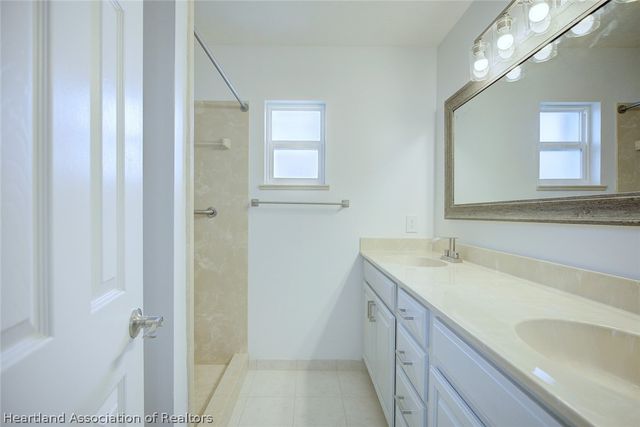 130 Mango Road NE, Lake Placid, FL 33852