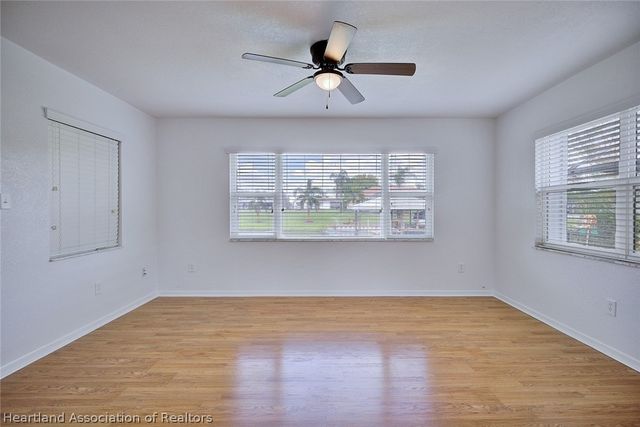 130 Mango Road NE, Lake Placid, FL 33852