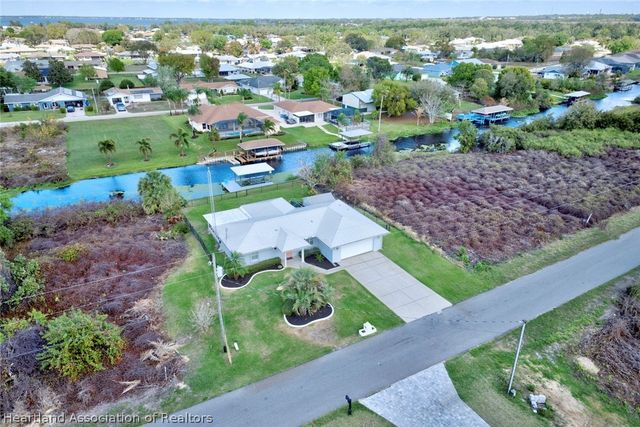 130 Mango Road NE, Lake Placid, FL 33852