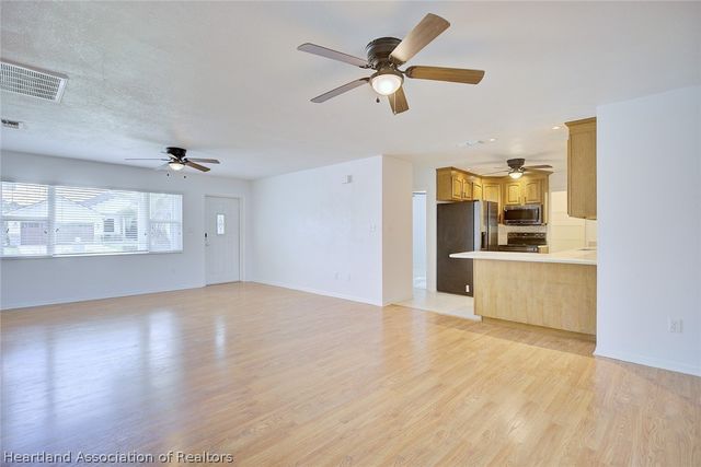 130 Mango Road NE, Lake Placid, FL 33852