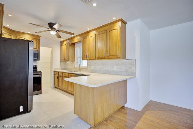 130 Mango Road NE, Lake Placid, FL 33852