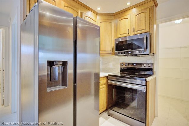 130 Mango Road NE, Lake Placid, FL 33852