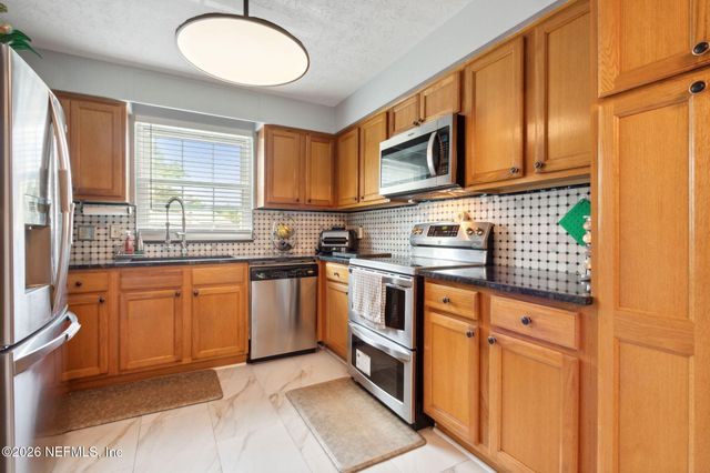 4915 BAYMEADOWS Road 6A, Jacksonville, FL 32217