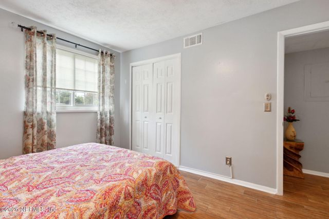 4915 BAYMEADOWS Road 6A, Jacksonville, FL 32217