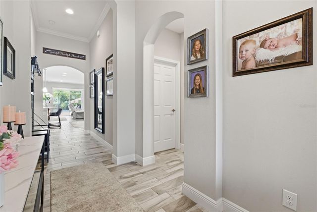 5565 SILVER SUN DRIVE, Apollo Beach, FL 33572