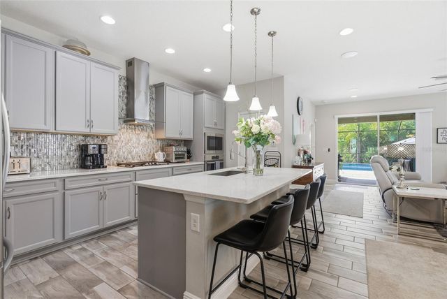 5565 SILVER SUN DRIVE, Apollo Beach, FL 33572