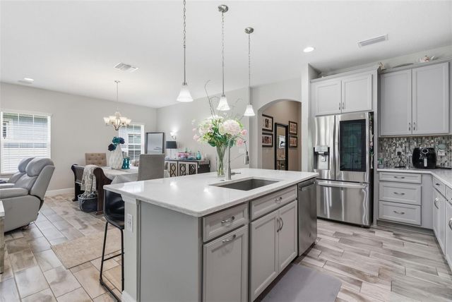 5565 SILVER SUN DRIVE, Apollo Beach, FL 33572