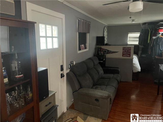 206 Elmcrest Avenue, Busti, NY 14750