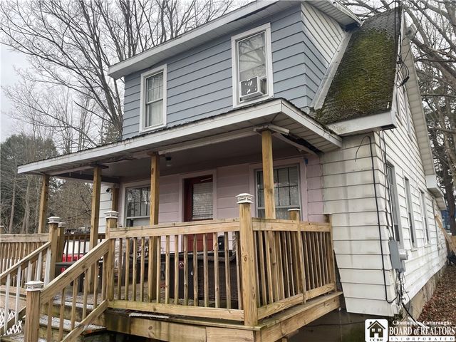 206 Elmcrest Avenue, Busti, NY 14750