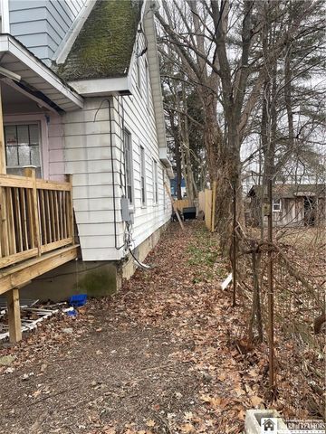 206 Elmcrest Avenue, Busti, NY 14750