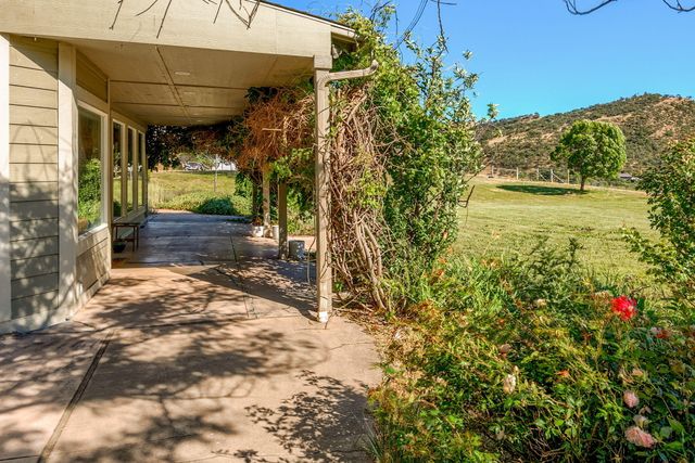 2101 Dead Indian Memorial Road, Ashland, OR 97520