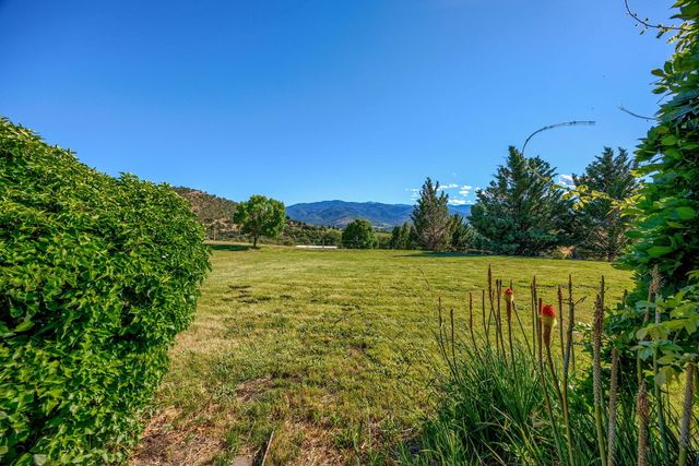 2101 Dead Indian Memorial Road, Ashland, OR 97520