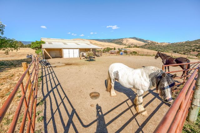 2101 Dead Indian Memorial Road, Ashland, OR 97520