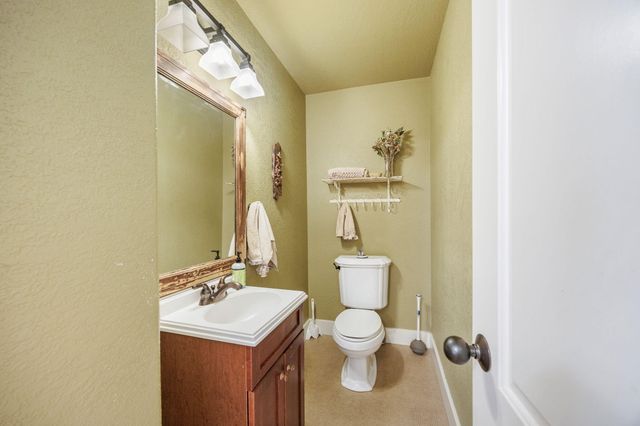 2101 Dead Indian Memorial Road, Ashland, OR 97520