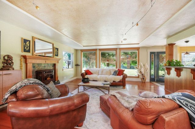 2101 Dead Indian Memorial Road, Ashland, OR 97520