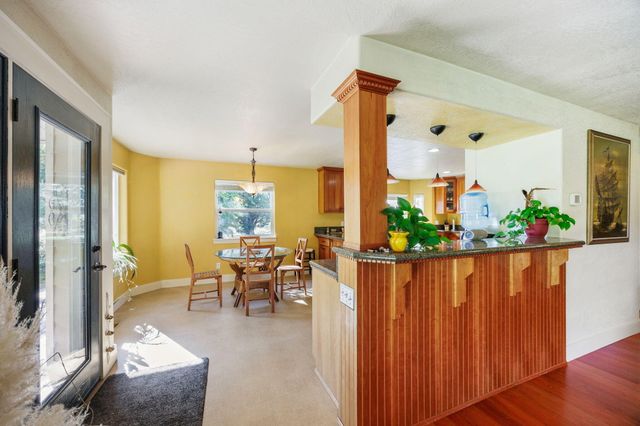 2101 Dead Indian Memorial Road, Ashland, OR 97520