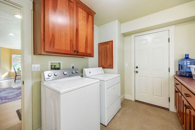 2101 Dead Indian Memorial Road, Ashland, OR 97520