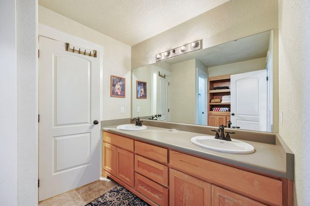 2101 Dead Indian Memorial Road, Ashland, OR 97520