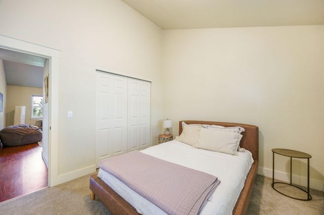 2101 Dead Indian Memorial Road, Ashland, OR 97520