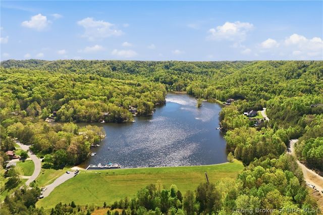 1117 Lakeview Drive, Borden, IN 47106