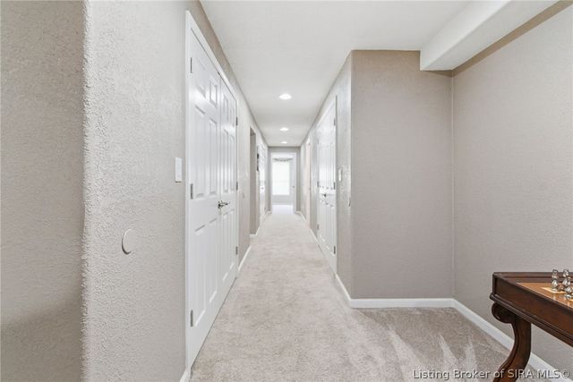 1117 Lakeview Drive, Borden, IN 47106