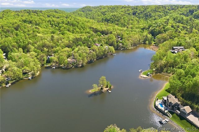 1117 Lakeview Drive, Borden, IN 47106