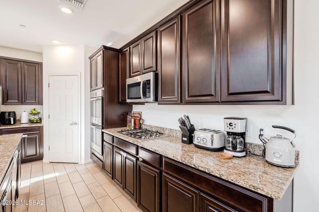 12064 N Walz Drive, Marana, AZ 85653