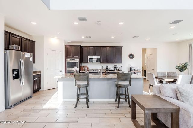 12064 N Walz Drive, Marana, AZ 85653