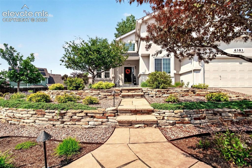 6383 Medicine Springs Drive, Colorado Springs, CO 80923 — photo 2
