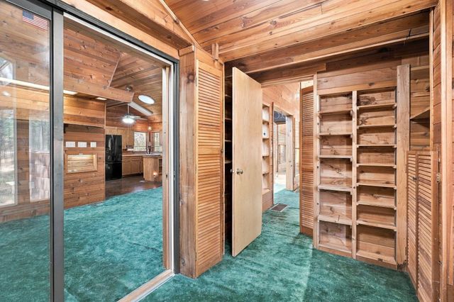 18315 S Cherokee Ct, Cheney, WA 99004