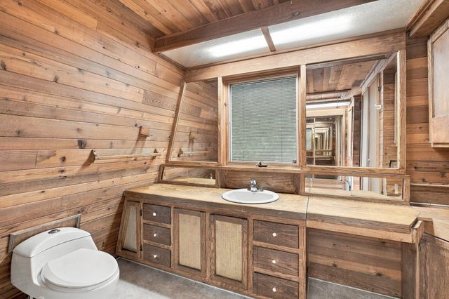 18315 S Cherokee Ct, Cheney, WA 99004