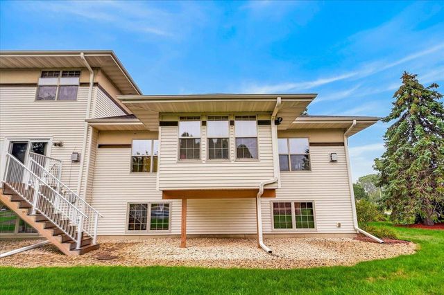 739 Clardell Drive, Sun Prairie, WI 53590