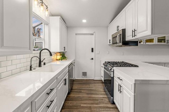 9162 Fermi Ave., San Diego, CA 92123