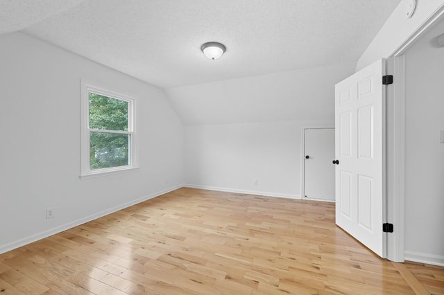 1307 Sun Valley Rd, Clarksville, TN 37040