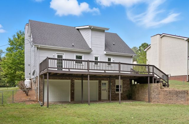 1307 Sun Valley Rd, Clarksville, TN 37040