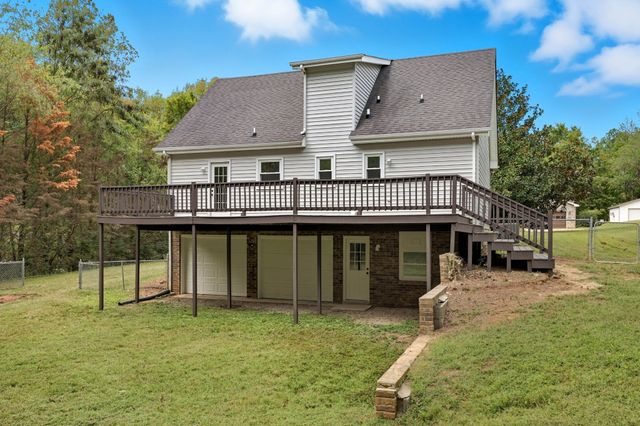 1307 Sun Valley Rd, Clarksville, TN 37040