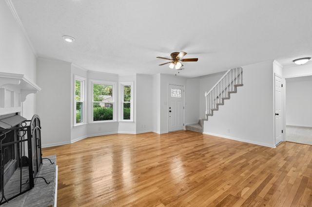 1307 Sun Valley Rd, Clarksville, TN 37040