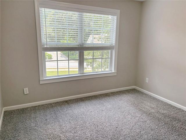 130 Cutstone Court, Fayetteville, GA 30215