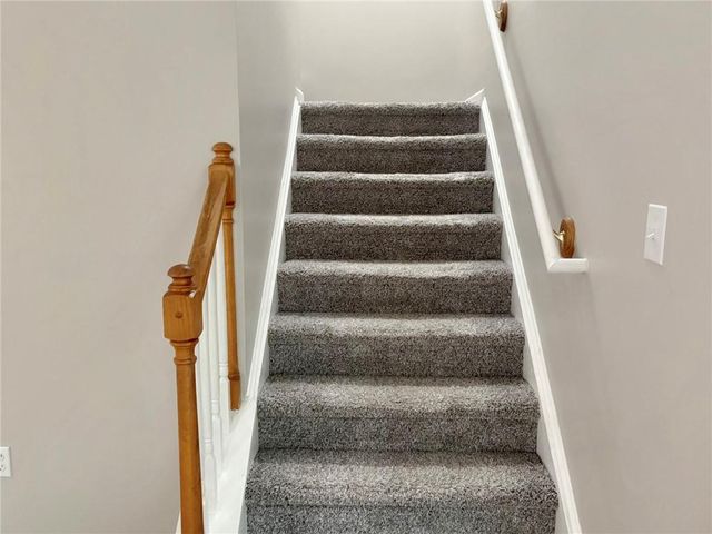 130 Cutstone Court, Fayetteville, GA 30215
