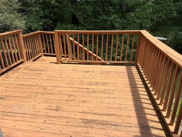 130 Cutstone Court, Fayetteville, GA 30215