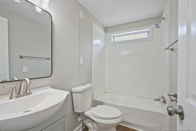 234 Twin Creek Drive, Raeford, NC 28376