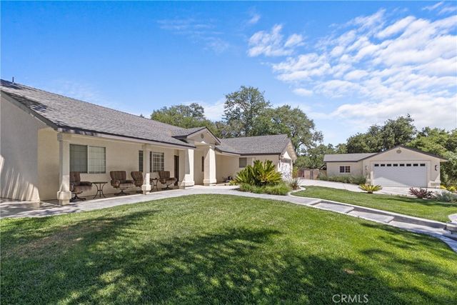 9071 Palomar Avenue, Atascadero, CA 93422