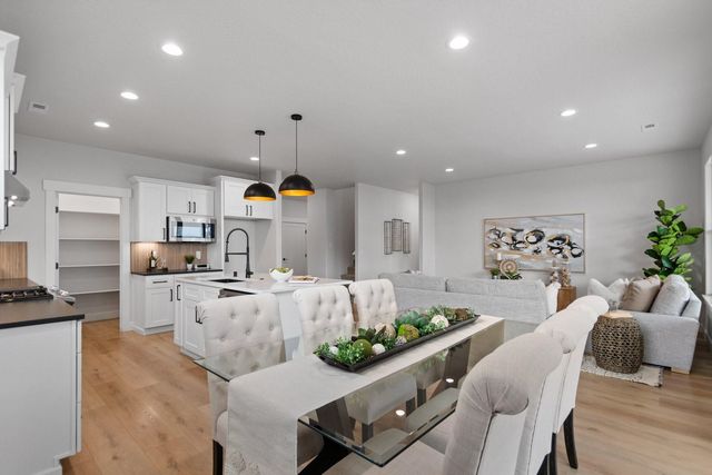 13310 N Starling Ln, Spokane, WA 99208