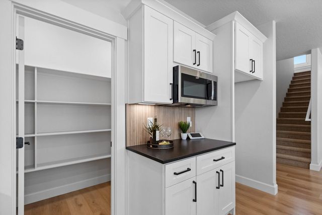 13310 N Starling Ln, Spokane, WA 99208